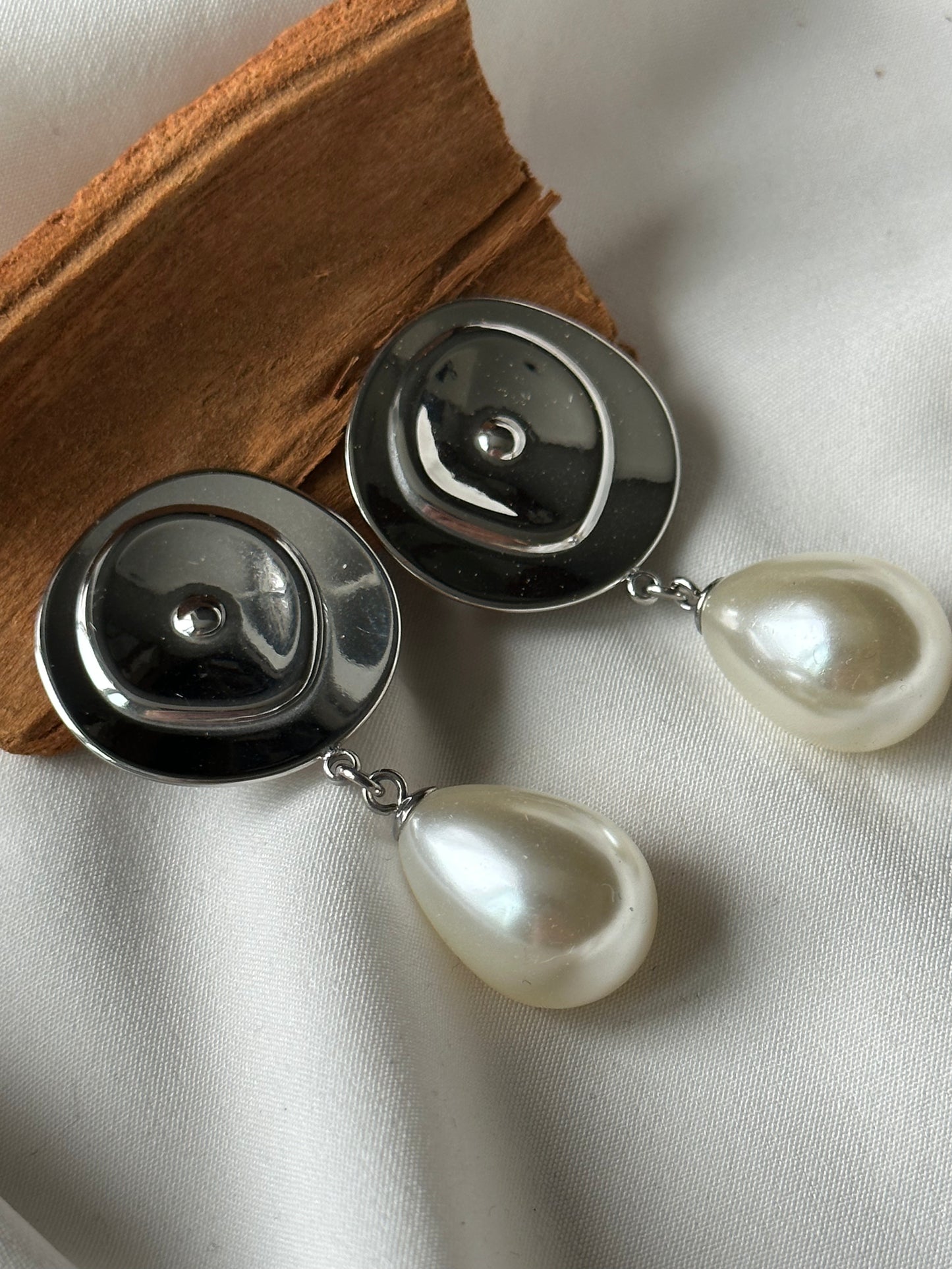 Arum silver